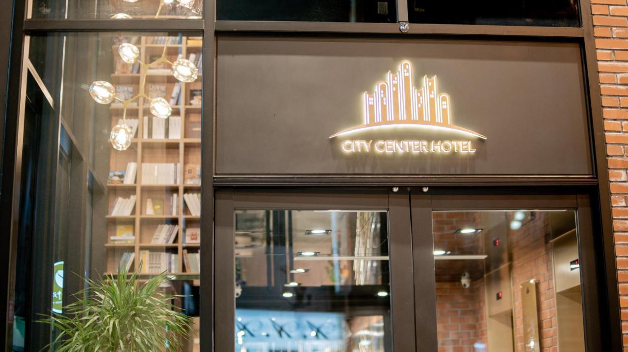 Hotel East Тайчжун Екстер'єр фото