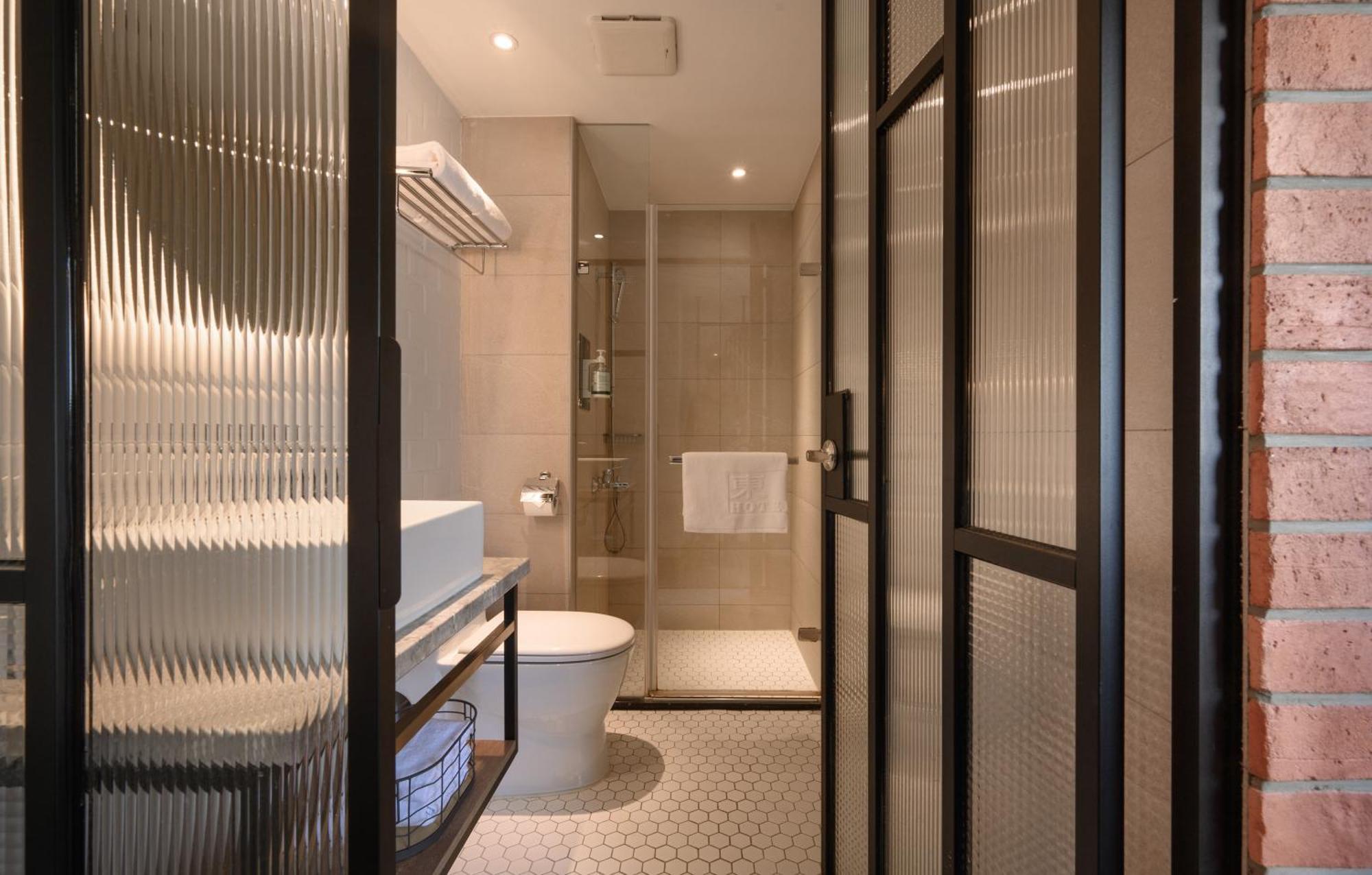 Hotel East Тайчжун Екстер'єр фото